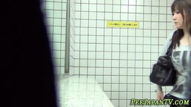 Hairy Pussy Sluts Pissing
