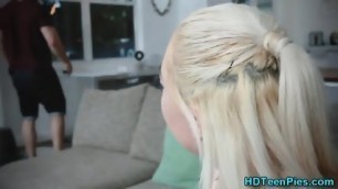 Teen Puts Her Lips Around Dong