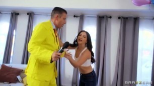 Mick Blue & Jane Wilde: Drill My Butt, Cover My Face! / Brazzers - PornGO.com