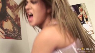 Schoolgirl with big ass has anal sex!