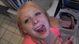 Sexyvenushuegel Annekehot Bathroom (Mama will nicht)