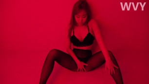 Sexy Korean Dance in Red