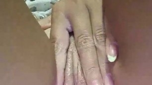 Long Legged Country Girl Show Trimmed Pussy On Bed