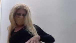 Sissycunt shoots load of cum