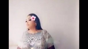 Non nude Somali mom big boobs