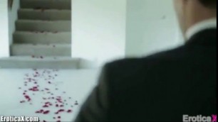 A escondidas de sus padres sexo entre hermanos (MIRA EL VÍDEO COMPLETO AQUI) http://maetrimal.com/3eQ3