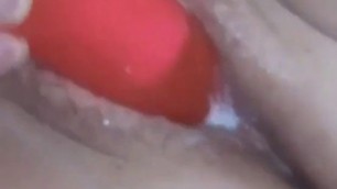 Wet puffy pussy going crazy and cumming - Tubeputas