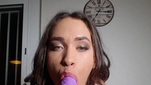 Fit babe suck and ride dildo Briana Banderas
