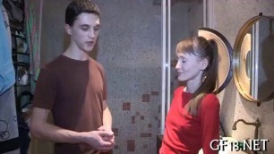 Free videos of nubiles having sex