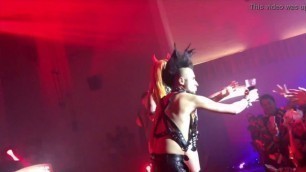 Sabrina Sabrok Pacto con el Diablo espectaculo en vivo ritual satanico