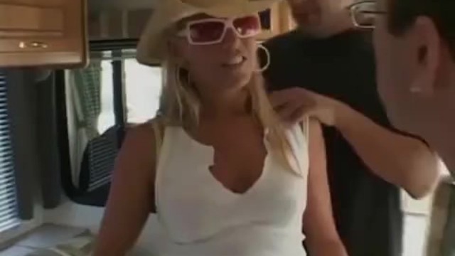 blonde Milf picked up for bangvan orgy