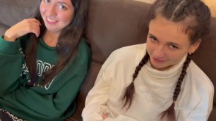 Подцепили с другом двух красоток и жестко их трахнули . Версия 1 Porn Videos